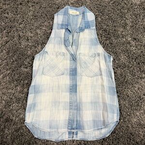 Bella Dahl Button Up Plaid Sleeveless Shirt in Blue, Size XS